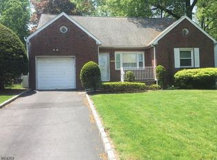 380 Pitcher Ter, Union, NJ 07083