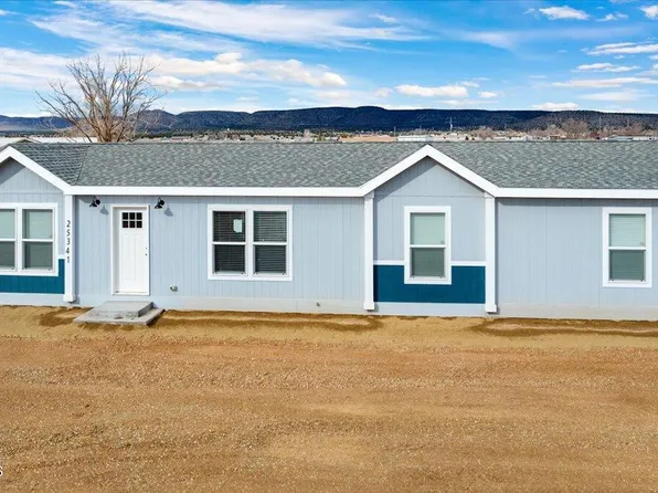 25341 N Mitchell Ln, Paulden, AZ 86334