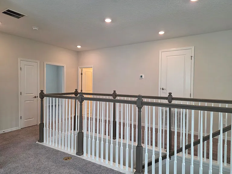 2865 High Pointe St — Photo 33
