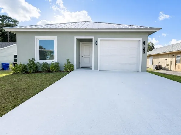 1635 22nd Ave SW, Vero Beach, FL 32962