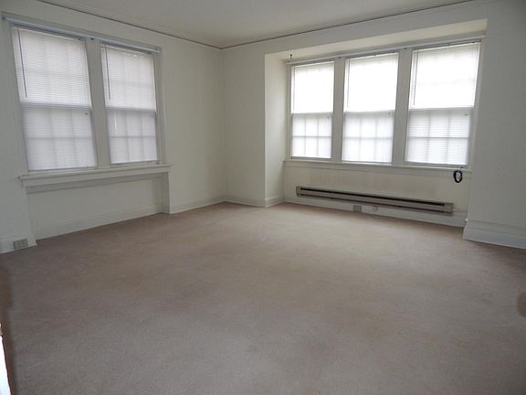2nd image of 1338 21st Ave APT 1