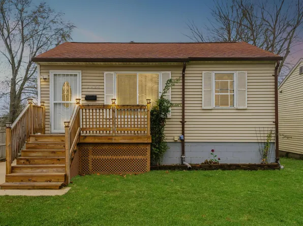 1924 Locke Ave, Waterloo, IA 50702