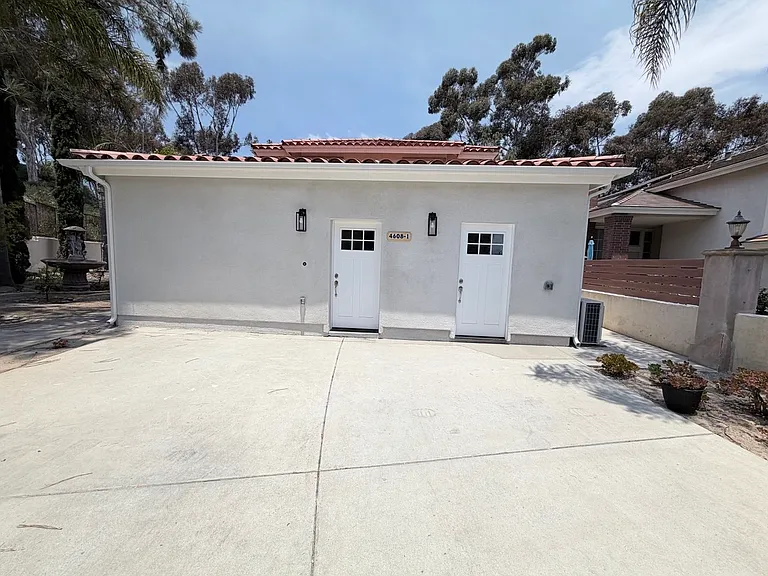 4608 Whispering Woods Ct #1 — Photo 13