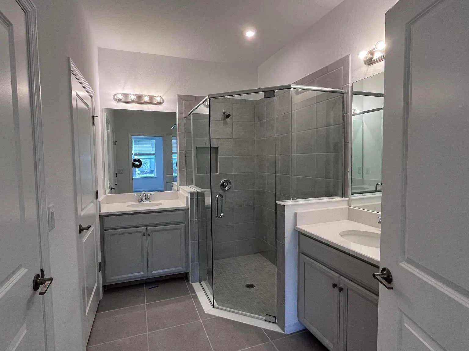 15237 Shady Palms Ln — Photo 4