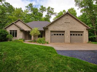 N3168 Deer Haven Ct, Peshtigo, WI 54157