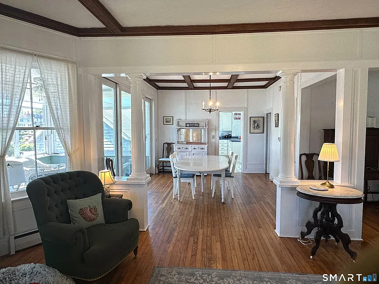 18 Prospect Hill Rd — Photo 9