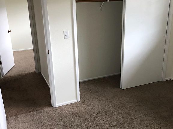 3rd image of 9417 130th Street Ct E