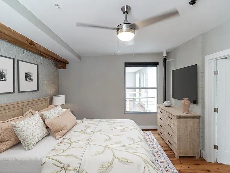 117 S 14th St — Photo 10