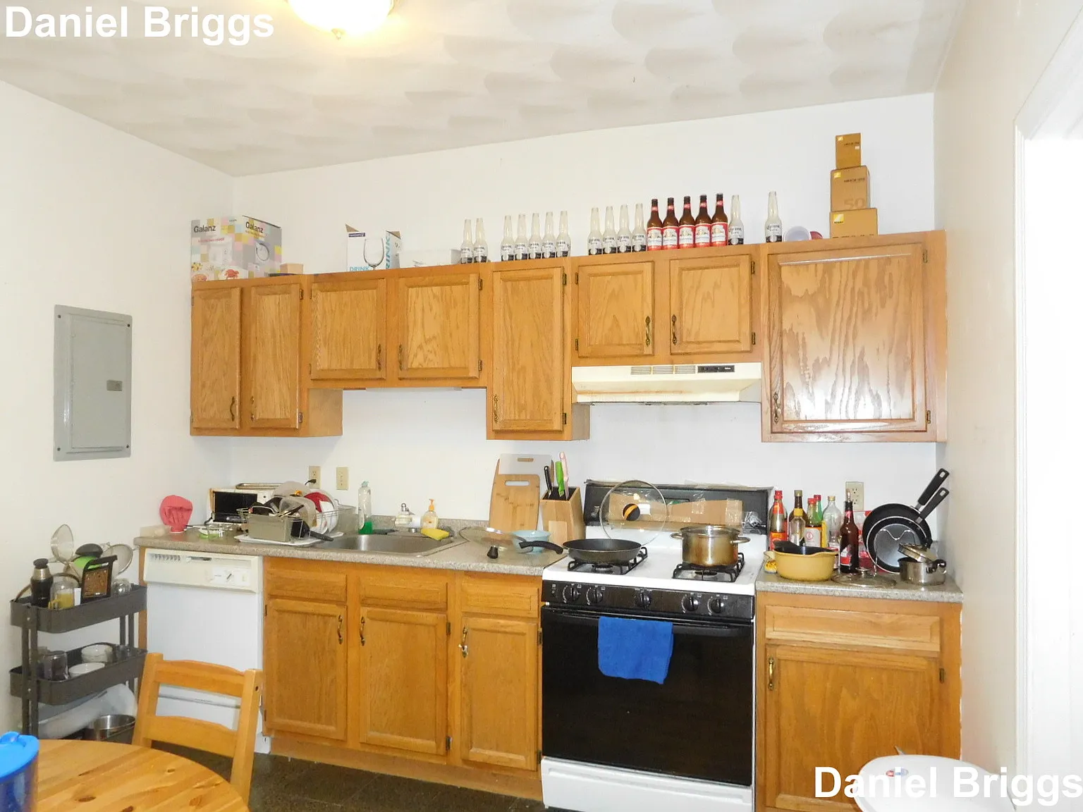 4 bed, 2.0 bath, $3,675 — Photo 2