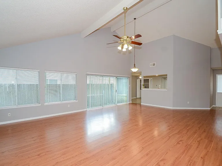12722 Ashford Brook Dr — Photo 16