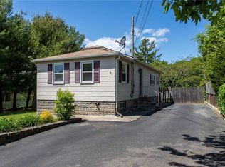 47 Saltaire Rd, Sound Beach, NY 11789