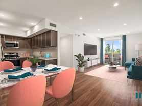 Dunn Station by Wiseman