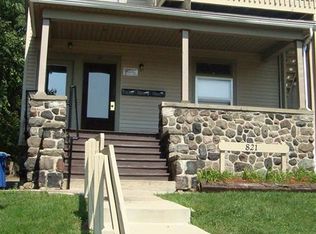 821 Oakland Ave, Ann Arbor, MI 48104