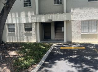 14444 Reuter Strasse Cir APT 2, Tampa, FL 33613