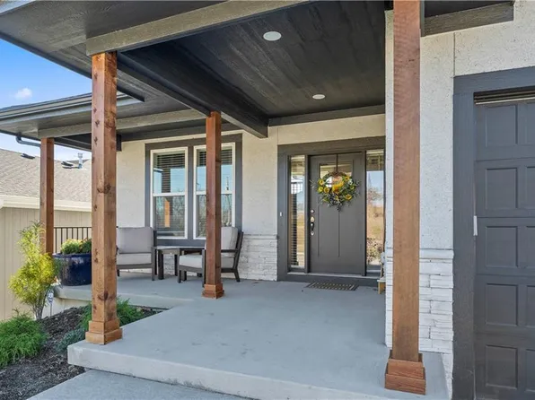 22393 W 87th Ter, Lenexa, KS 66227