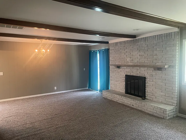 10832 E 26th Pl — Photo 8