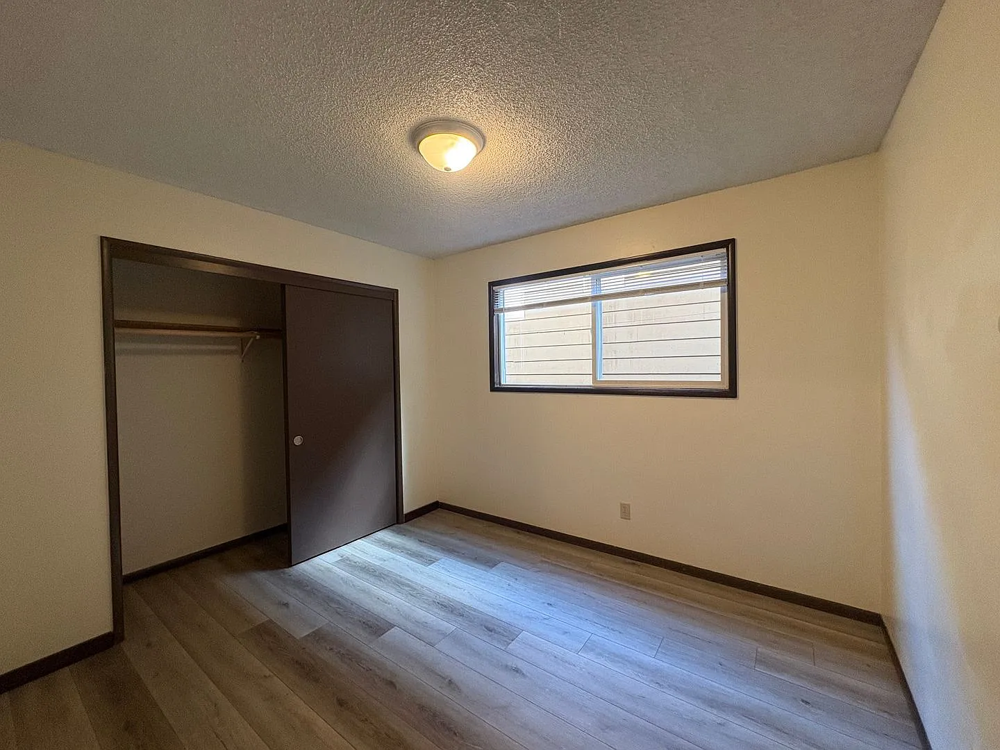 Sixteen Fifty-One Fir Street Apartments — Photo 3