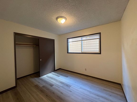 3rd image of 1651 Fir St APT 4