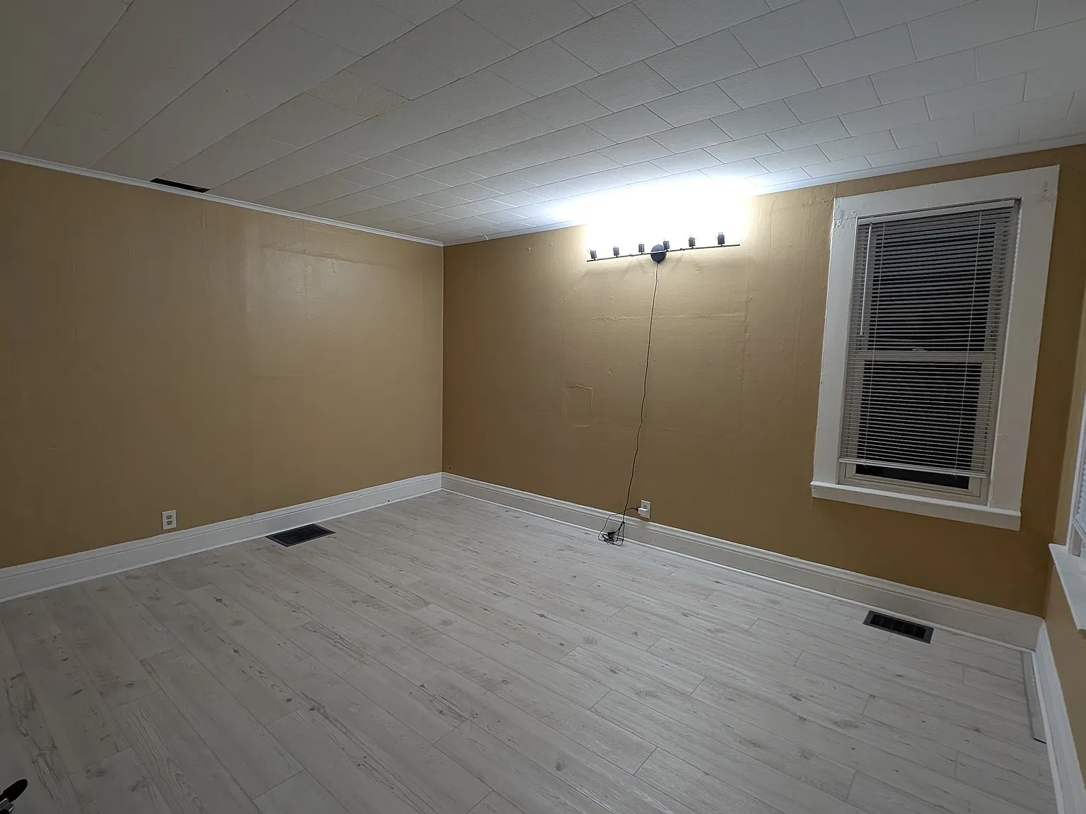 1 bed, 650 sqft, $1,380 — Photo 2
