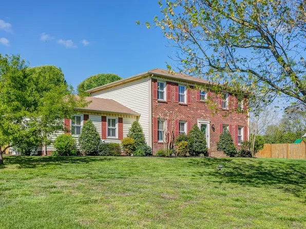 229 Turnbrook Ln, Franklin, TN 37064