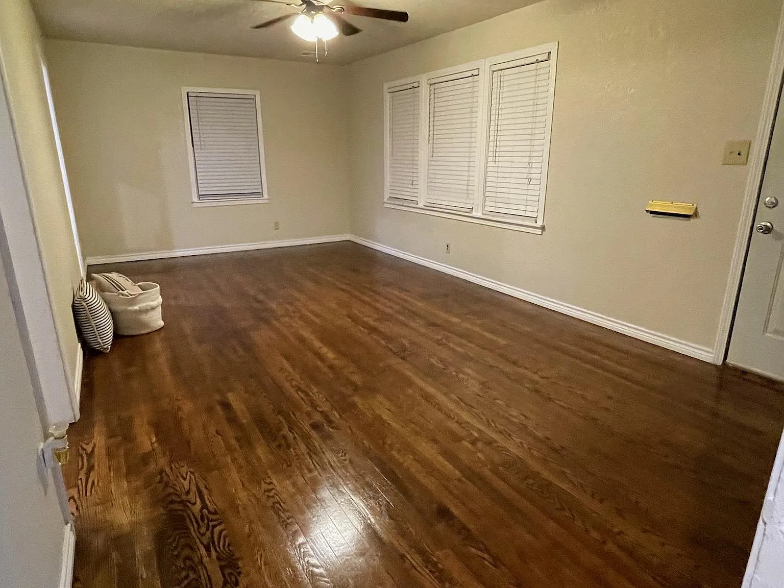 909 N Utah St — Photo 3
