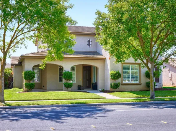 1765 Greger St, Oakdale, CA 95361