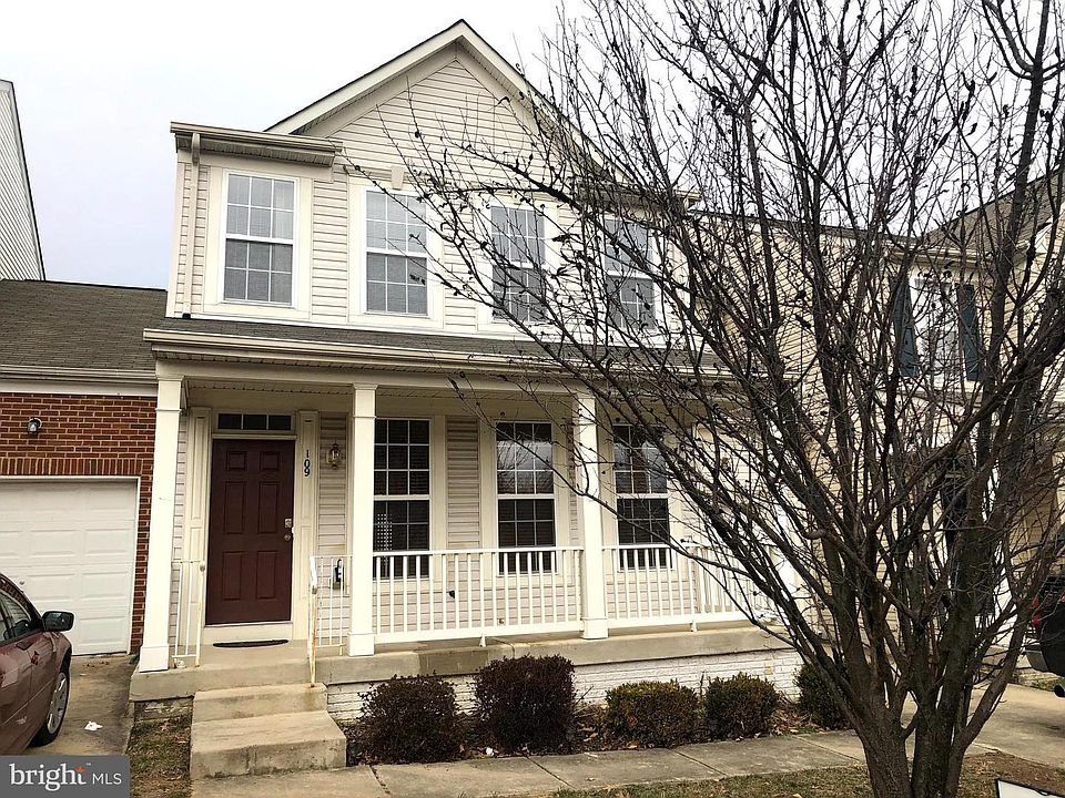 1st image of 109 Executive Cir