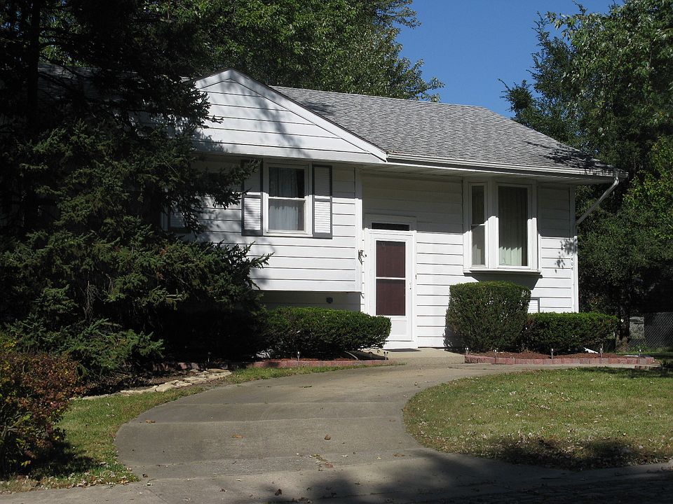 1st image of 3404 W 78th Ave