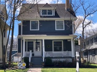 729 Washington Ave, Wilmette, IL