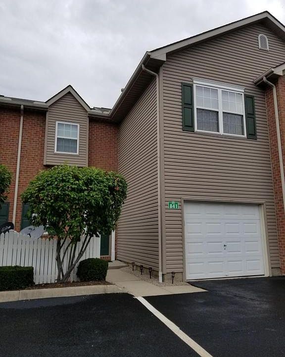 1st image of 841 Mystic Pointe Dr