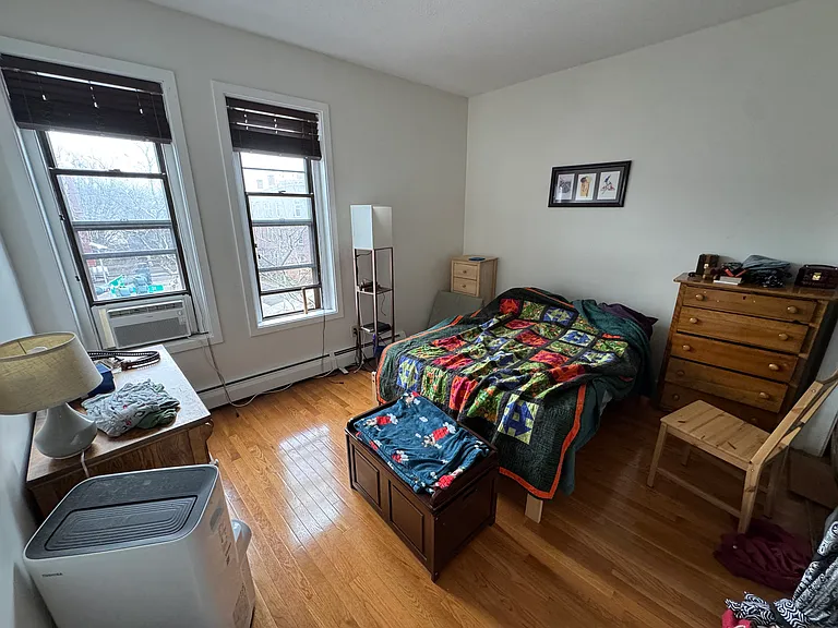1013 State St #3 — Photo 18