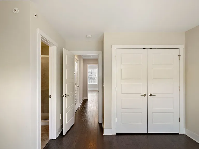 2801 Wilshire Hill Dr #107 — Photo 13