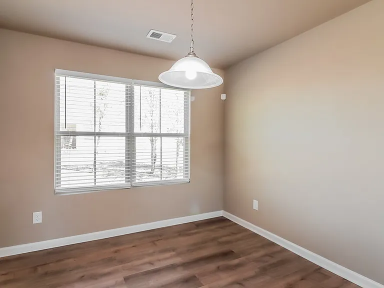 115 Quarry Cir — Photo 7