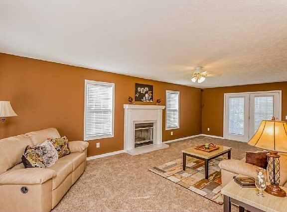 2nd image of 104 Carissa Cir
