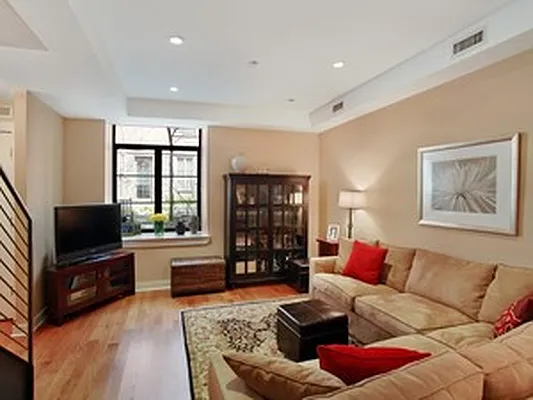 Sold by Corcoran | media 19