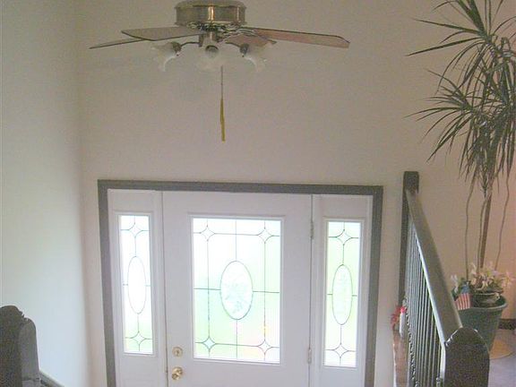 2nd image of 10073 Indian Hill Dr