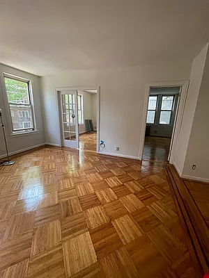 Rented by Metropolis International Realty Inc. | media 19