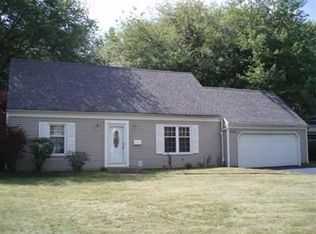 31501 Bexley Dr, Bay Village, OH