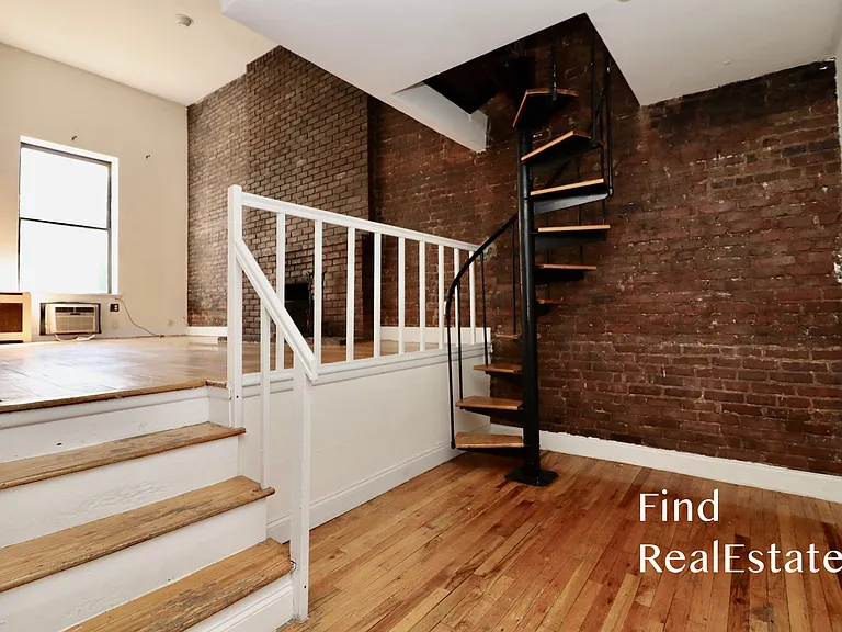 39 W 74th St #4A — Photo 14