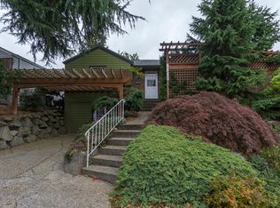 3409 W Viewmont Way W, Seattle, WA 98199