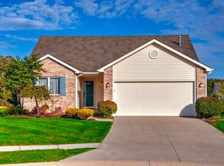 2224 Cedar Ridge Cv, Fort Wayne, IN 46818