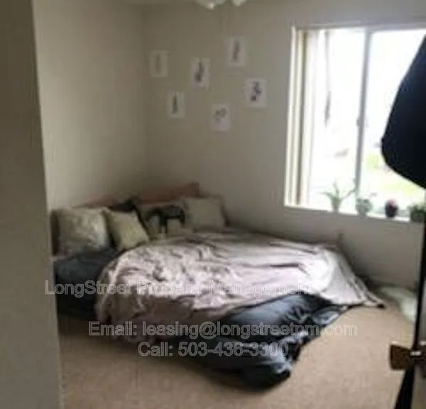 644 SW 7th St #3 — Photo 9