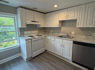 625 Main St - Blue Pod, Portland, CT 06480