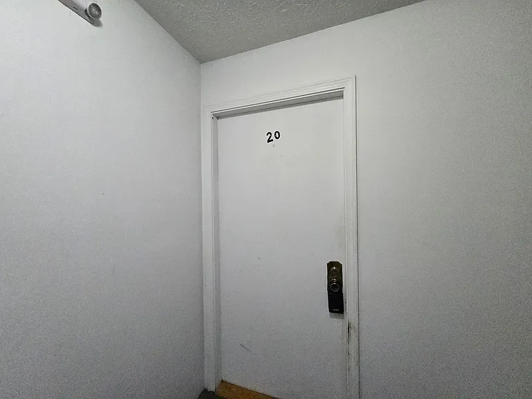 Creekwood Apartments - Farmington — Photo 4