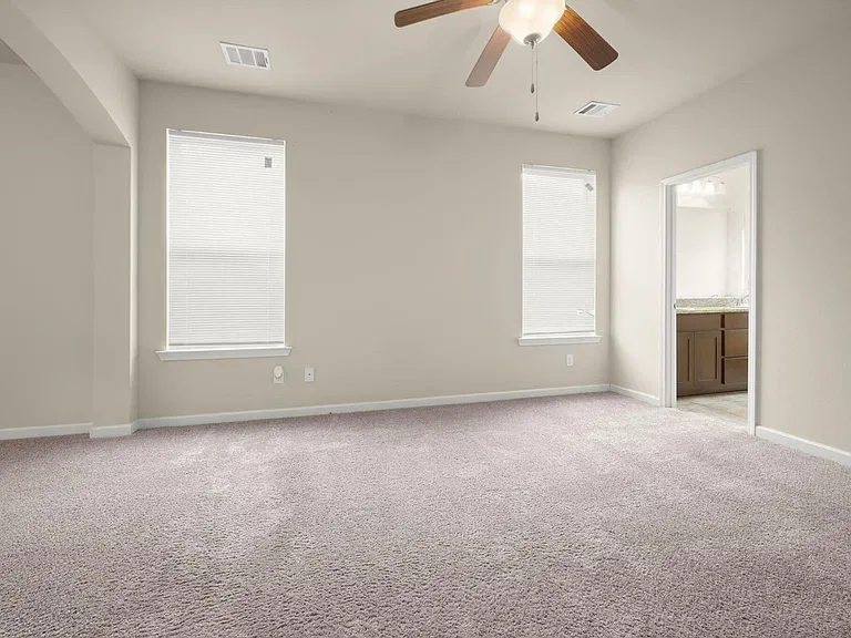 39405 Legacy Lake Dr — Photo 25
