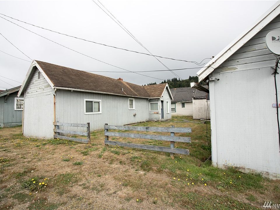 2nd image of 2806 Simpson Ave