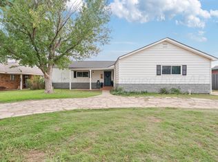 504 8th Ave, Canyon, TX 79015