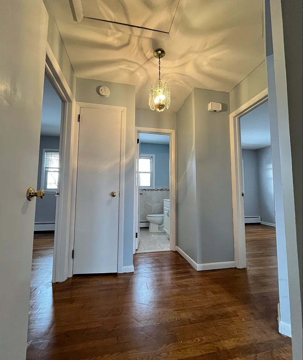 3 bed, $3,100 — Photo 1