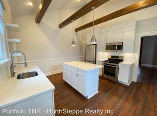 934 N 4th St, Columbus, OH 43201