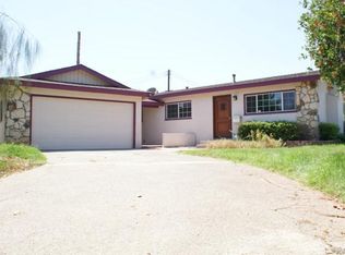 2750 Cridge St, Riverside, CA 92507